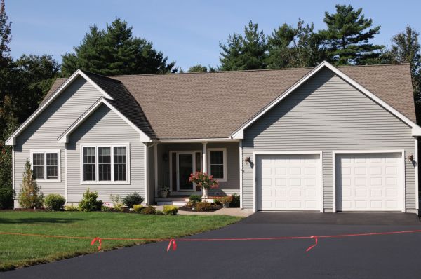 Cost of Blacktop Driveway Sealing in Vallejo